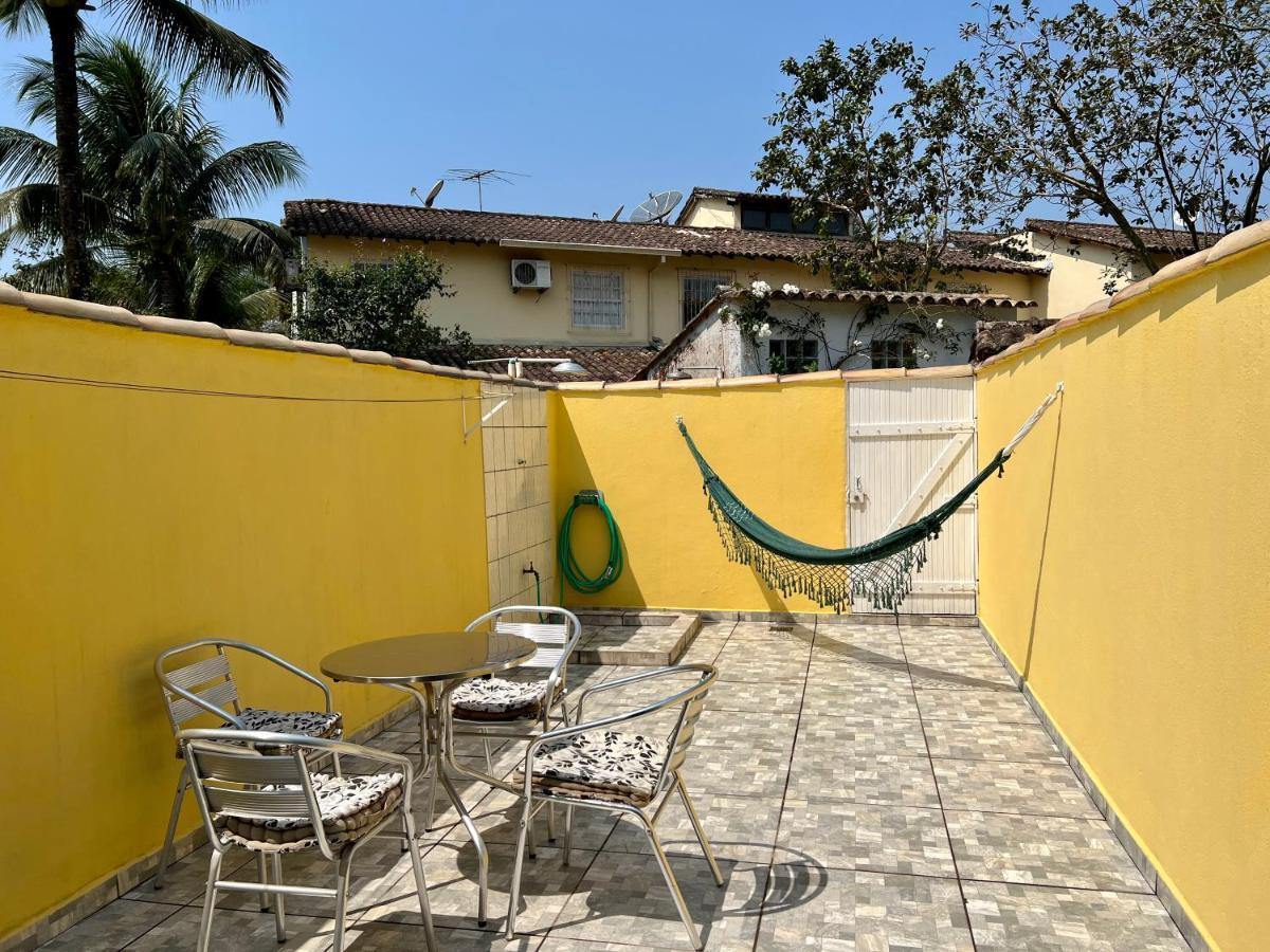 Casa Verde No Centro De Parati Esterno foto